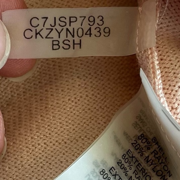 Calvin Klein Women’s Long Sleeve Crewneck Pullover Ruffle Knit Top Pink - Picture 6 of 10